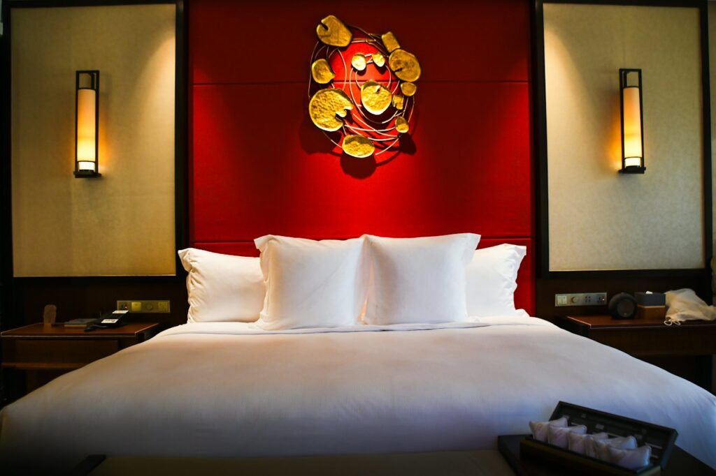 Luxury Hotel Reservation Service